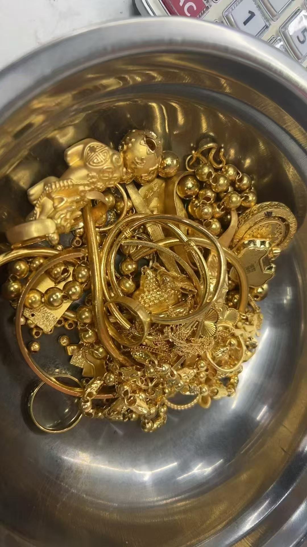 高于大盘价回收黄金套路,避免被坑-第1张图片-zblog 高于大盘价回收黄金套路,避免被坑-第1张图片-zblog